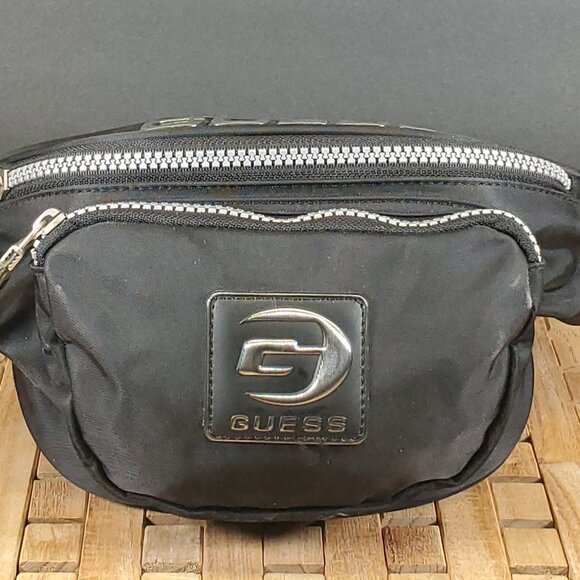 Guess Y2K Black Luxe Fanny Pack, Retro-Chic Waist Bag - Picture 9 of 10